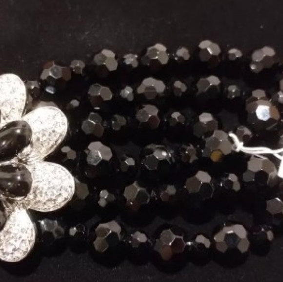 COPY - LIA SOPHIA CORSAGE BRACELET - Picture 7 of 7